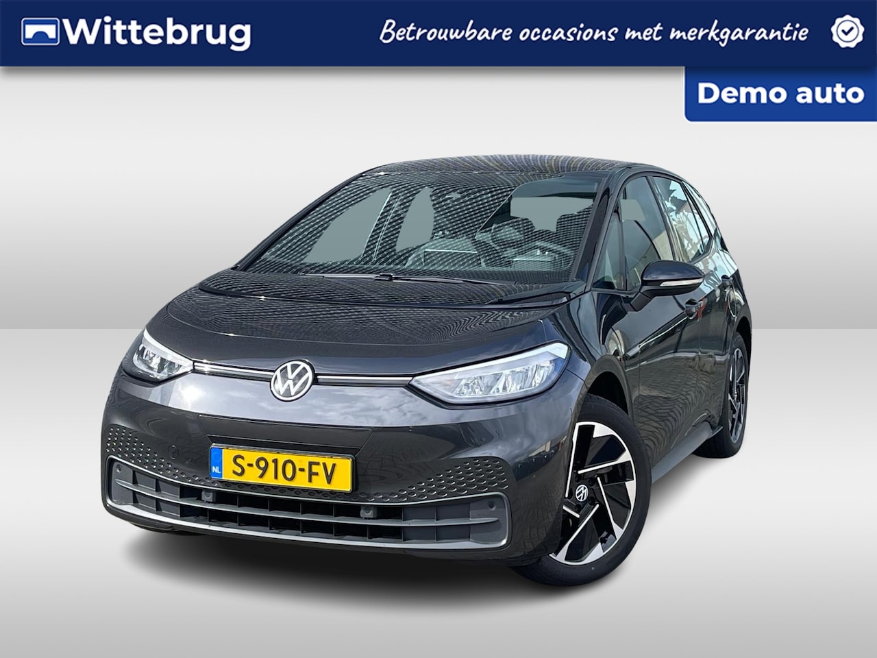 Volkswagen ID.3 - Pure 45 kWh 150PK / App Connect / Parkeersensoren V+A / 18'' LMV / VW - AutoWereld.nl
