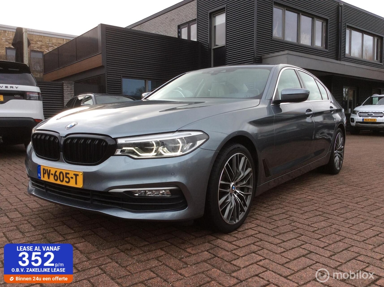 BMW 5-serie - 530i High Executive Nav Camera 19"lm vlg Sport st - AutoWereld.nl