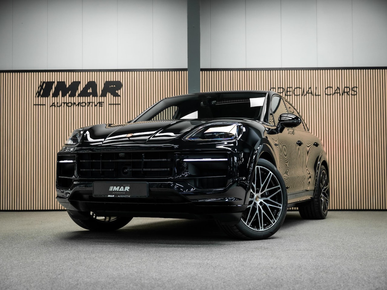 Porsche Cayenne Coupé - 3.0 E-Hybrid Black Edition 3.0 E-Hybrid Black Edition - AutoWereld.nl