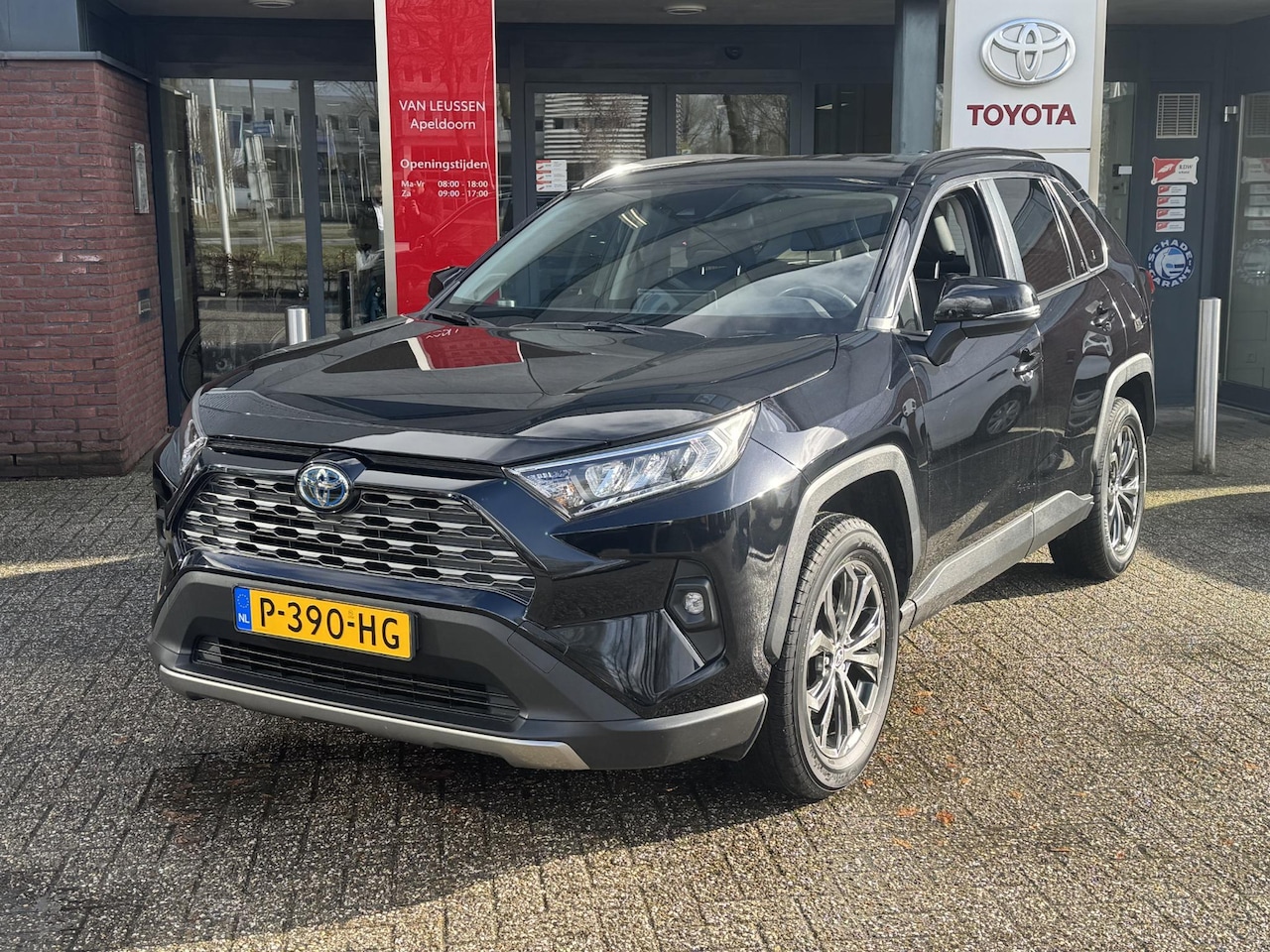 Toyota RAV4 - 2.5 HYBRID STYLE TREKHAAK LEDER JBL-AUDIO ALARM EL-ACHERKLEP APPLE/ANDROID AD-CRUISE CAMER - AutoWereld.nl
