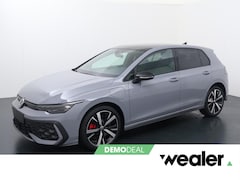 Volkswagen Golf - 8 GTE 1.5 eHybrid 200 kW / 272 PK Hatchback 6-DSG | Panoramadak | Black Style |