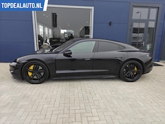 Porsche Taycan - Turbo S 93 kWh 761Pk Ceramic/Head-up/Carbon