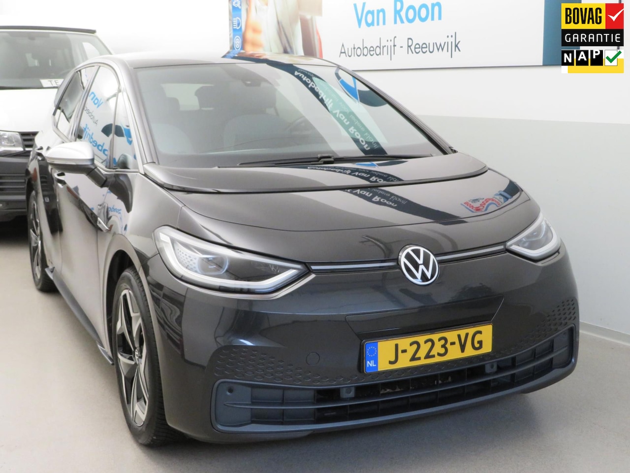 Volkswagen ID.3 - First Plus 58kWh#12Mnd. Garantie!#19"LM incl. 4-Seiz.banden#Org. NL#Trekhaak#1e Eigenaar#1 - AutoWereld.nl