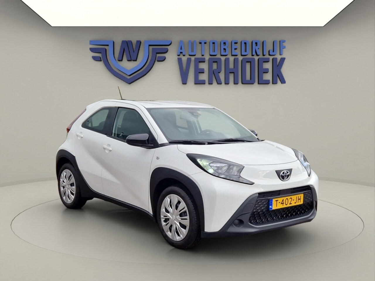 Toyota Aygo X - 1.0 VVT-i MT Play NL Auto - Carplay - BTW Auto - AutoWereld.nl