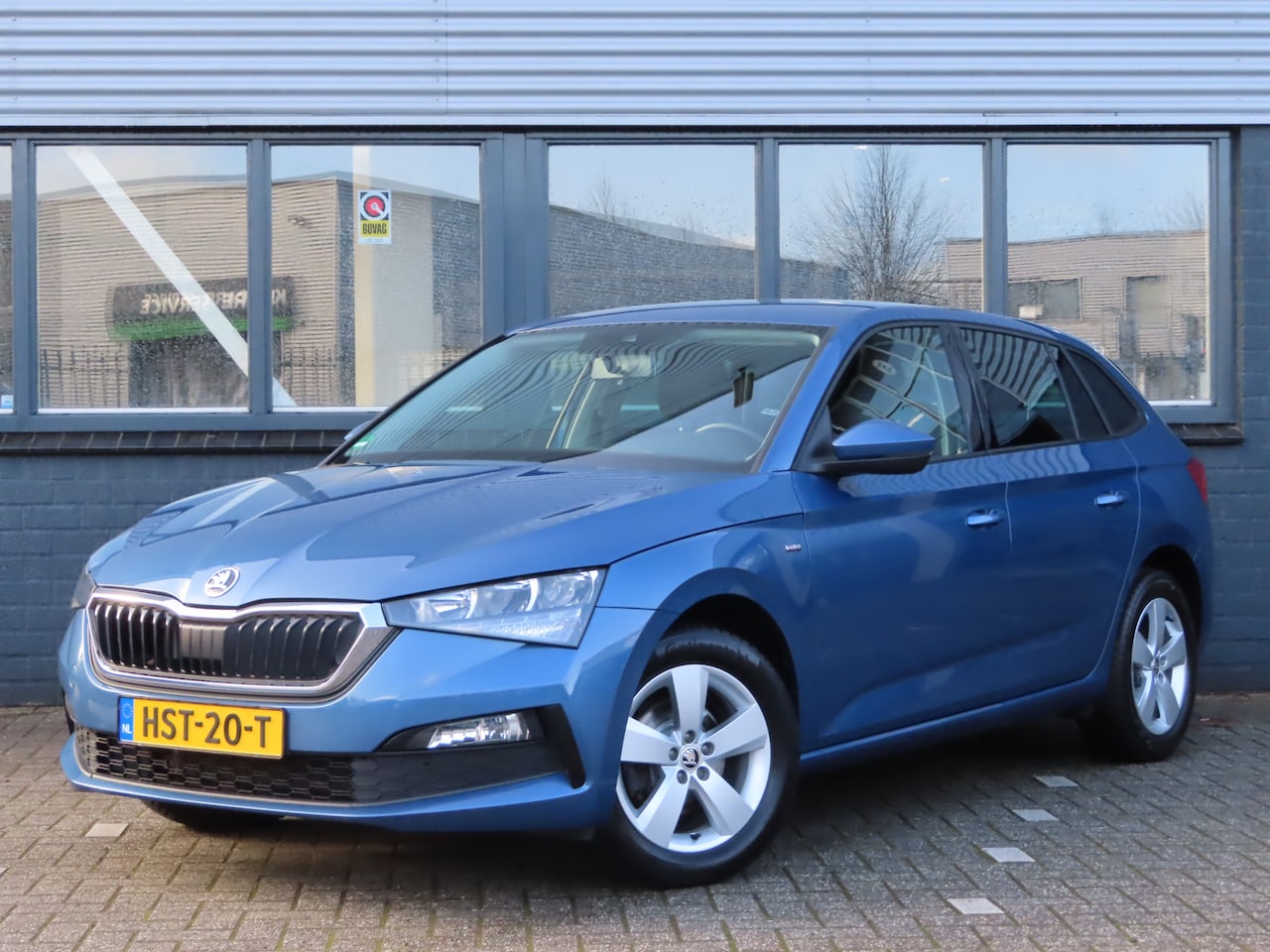 Skoda Scala - 1.0 TSI Ambition 115pk | cruise control | parkeersensoren | carplay - AutoWereld.nl