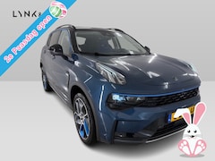 Lynk & Co 01 - 1.5 262pk PHEV 360°cam Carplay Android 1Eig