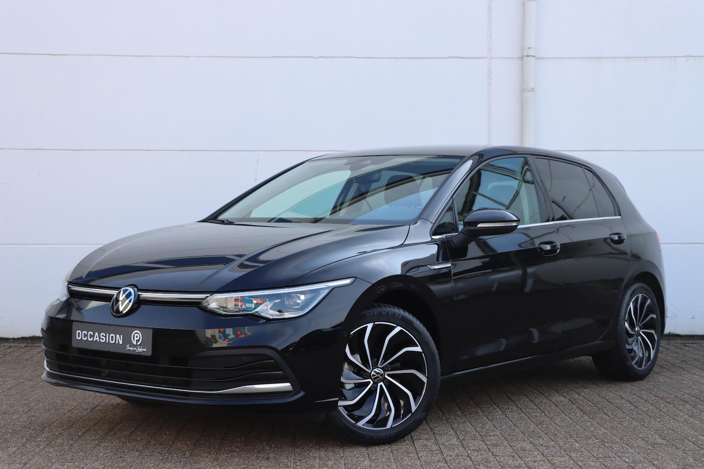 Volkswagen Golf - 1.5 eTSI Style 150pk DSG7 | IQ. Drive | Stuur + Stoelverwarming | Carplay | Memory - AutoWereld.nl