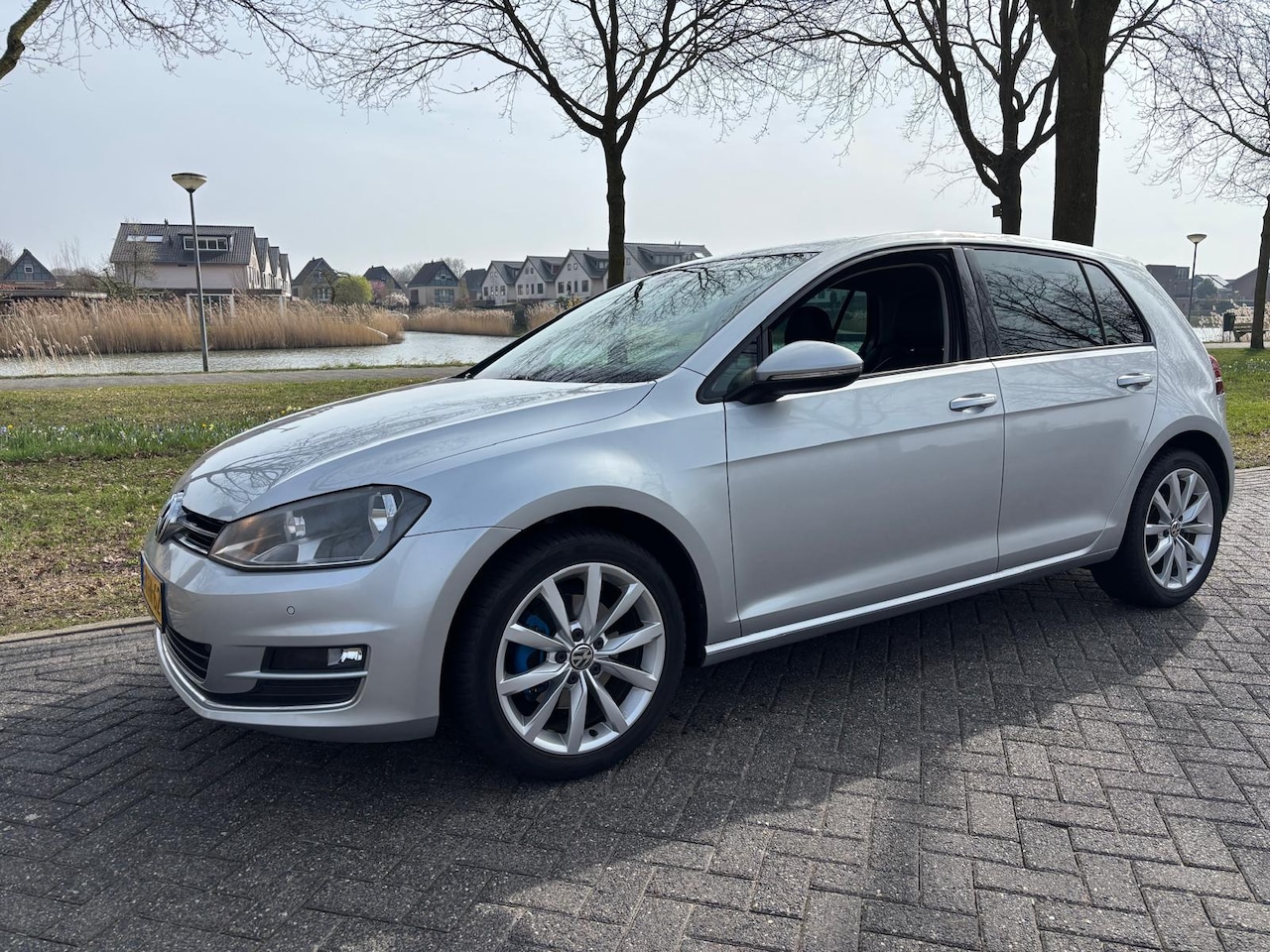 Volkswagen Golf - 1.2 TSI Highline 1.2 TSI Highline - AutoWereld.nl