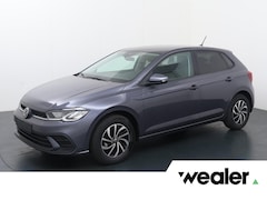 Volkswagen Polo - Life Edition 1.0 70 kW / 95 pk TSI Hatchback 5 ver sn. Hand | Multimedia pakket |
