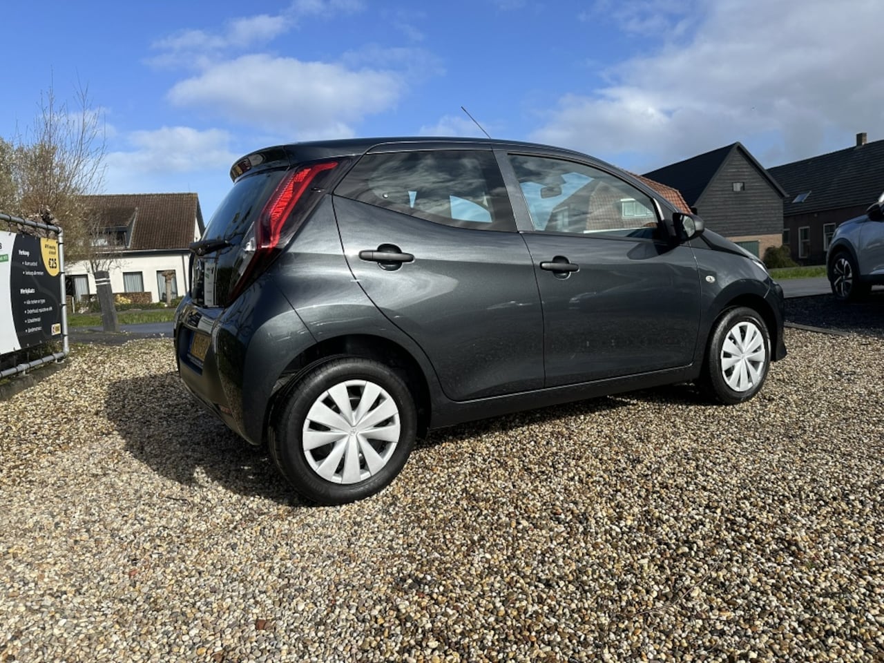Toyota Aygo - 1.0 VVT-i x-fun Airco