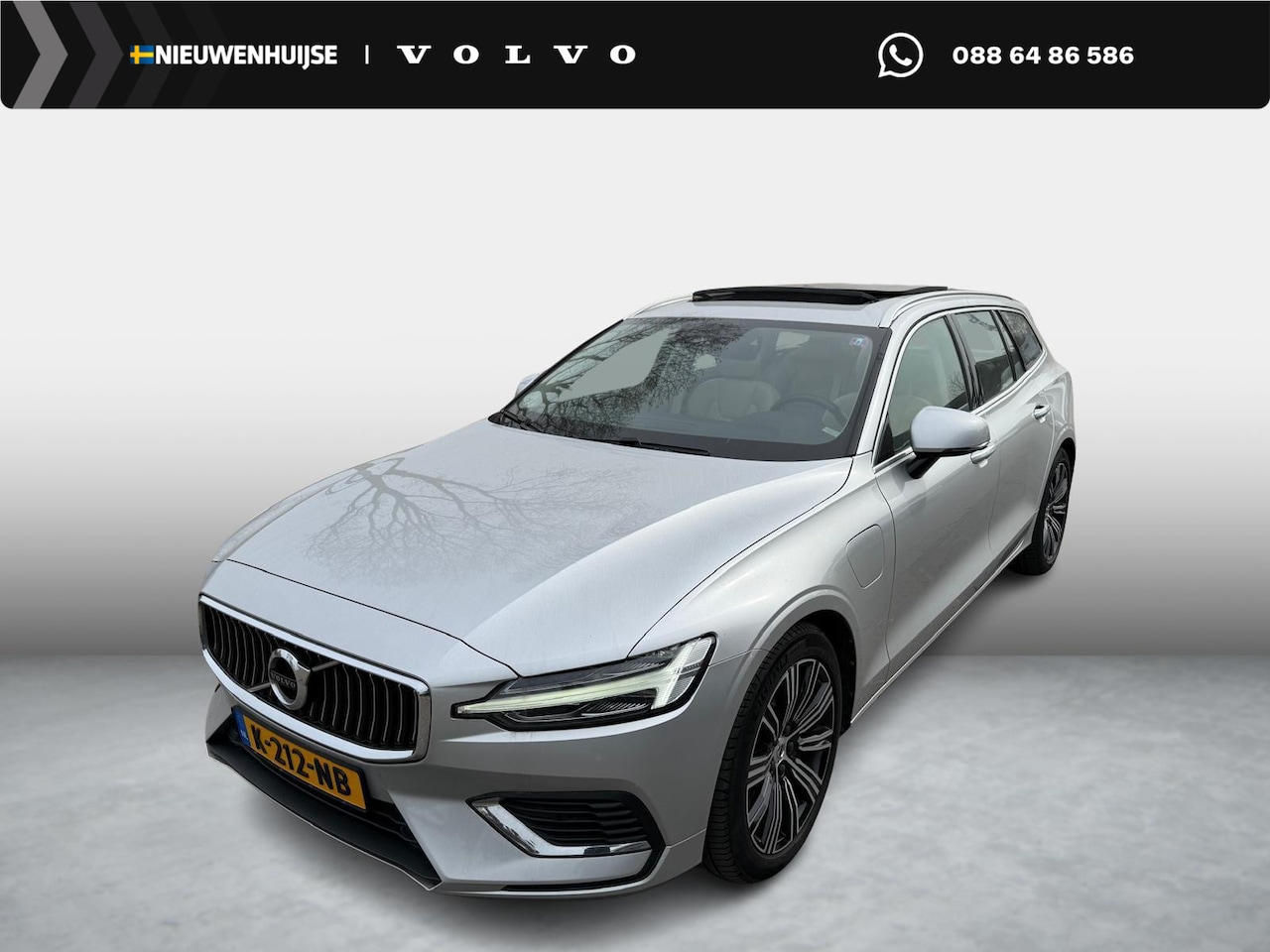 Volvo V60 - 2.0 T6 Recharge AWD Inscription | Plug-in Hybrid (PHEV) | Trekhaak | Panoramadak | Achteru - AutoWereld.nl