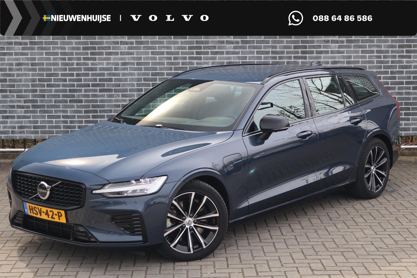 Volvo V60 - 2.0 T6 Plug-in hybrid AWD Plus Dark 2.0 T6 Plug-in hybrid AWD Plus Dark - AutoWereld.nl