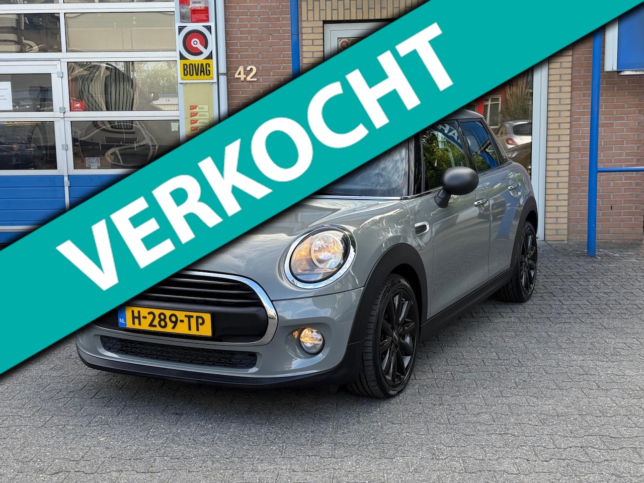 MINI One - 1.5 Pepper|5-deurs!|Lage org. KM. stand+NAP|Cruise-Control|Apple-CarPlay|Parkeersensoren a - AutoWereld.nl