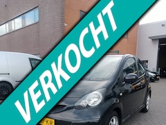 Toyota Aygo - 1.0-12V