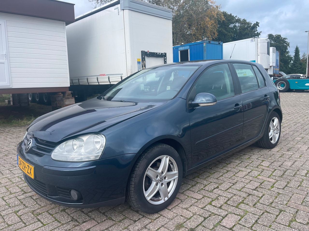 Volkswagen Golf - 1.6 FSI Trendline ONLY EXPORT - AutoWereld.nl