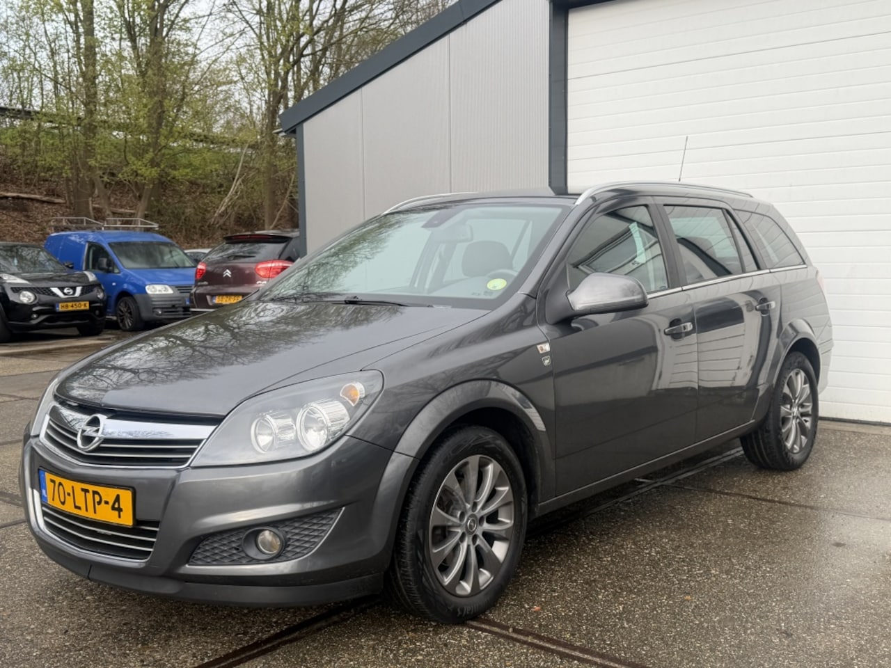 Opel Astra Wagon - 1.6 111 years Edi | Airco | Cruise | Navi | PDC - AutoWereld.nl