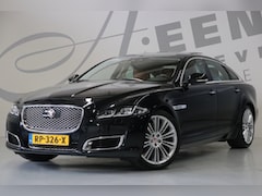 Jaguar XJ - 3.0 V6 SC AWD Autobiography LWB/Apple carplay/NAP/Origineel NL