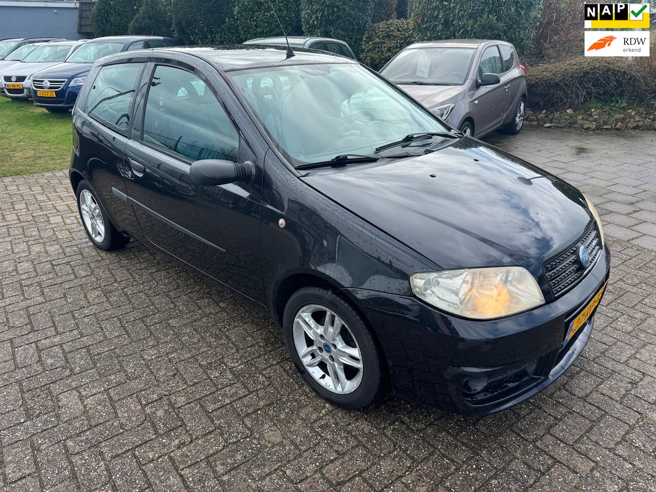 Fiat Punto - 1.2-16V SportSound *INRUILKOOPJE* - AutoWereld.nl