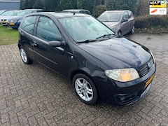 Fiat Punto - 1.2-16V SportSound *INRUILKOOPJE