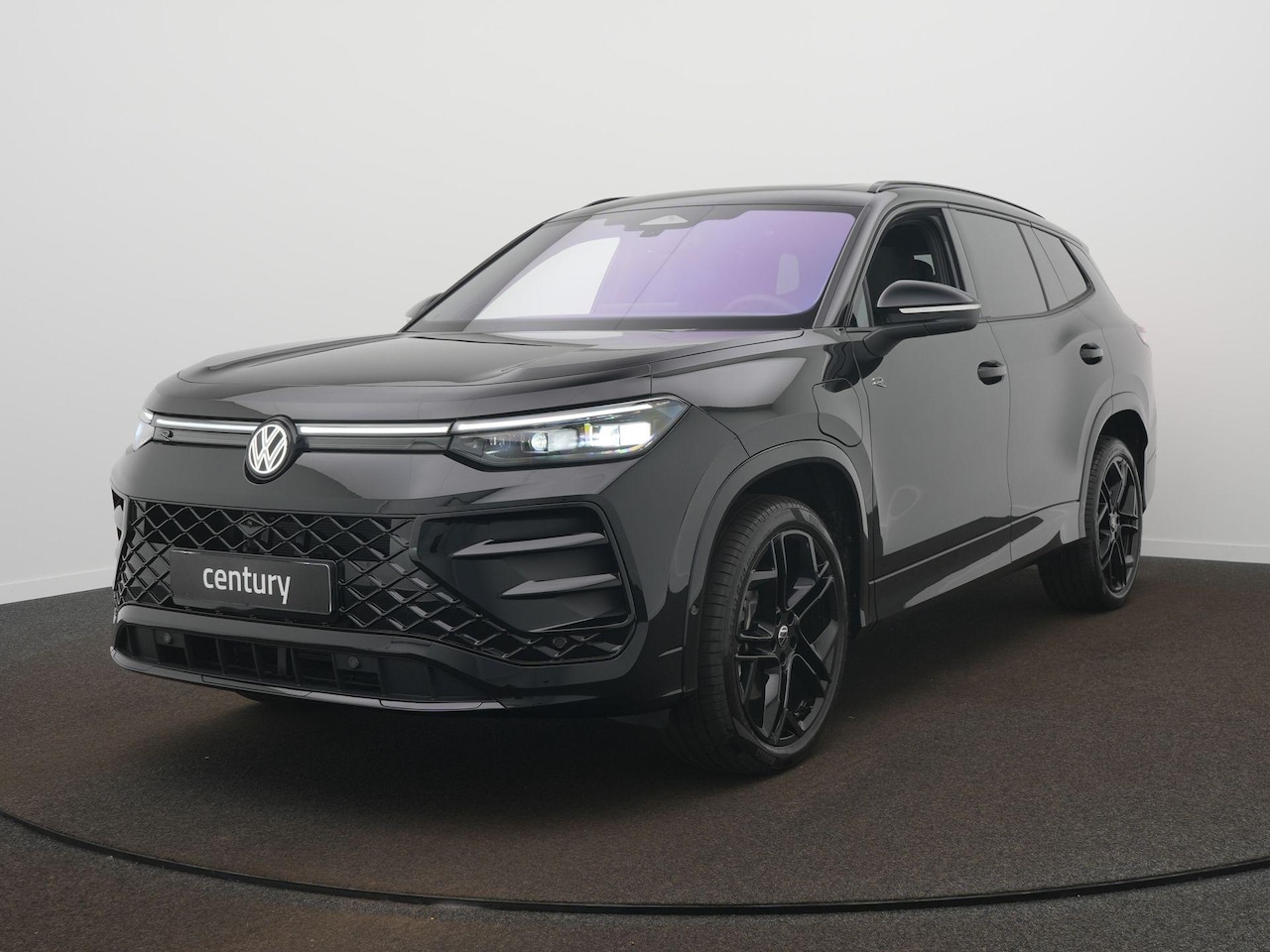 Volkswagen Tayron - R-Line Edition 1.5 eHybrid 200 kW / 272 PK SUV 6 v - AutoWereld.nl