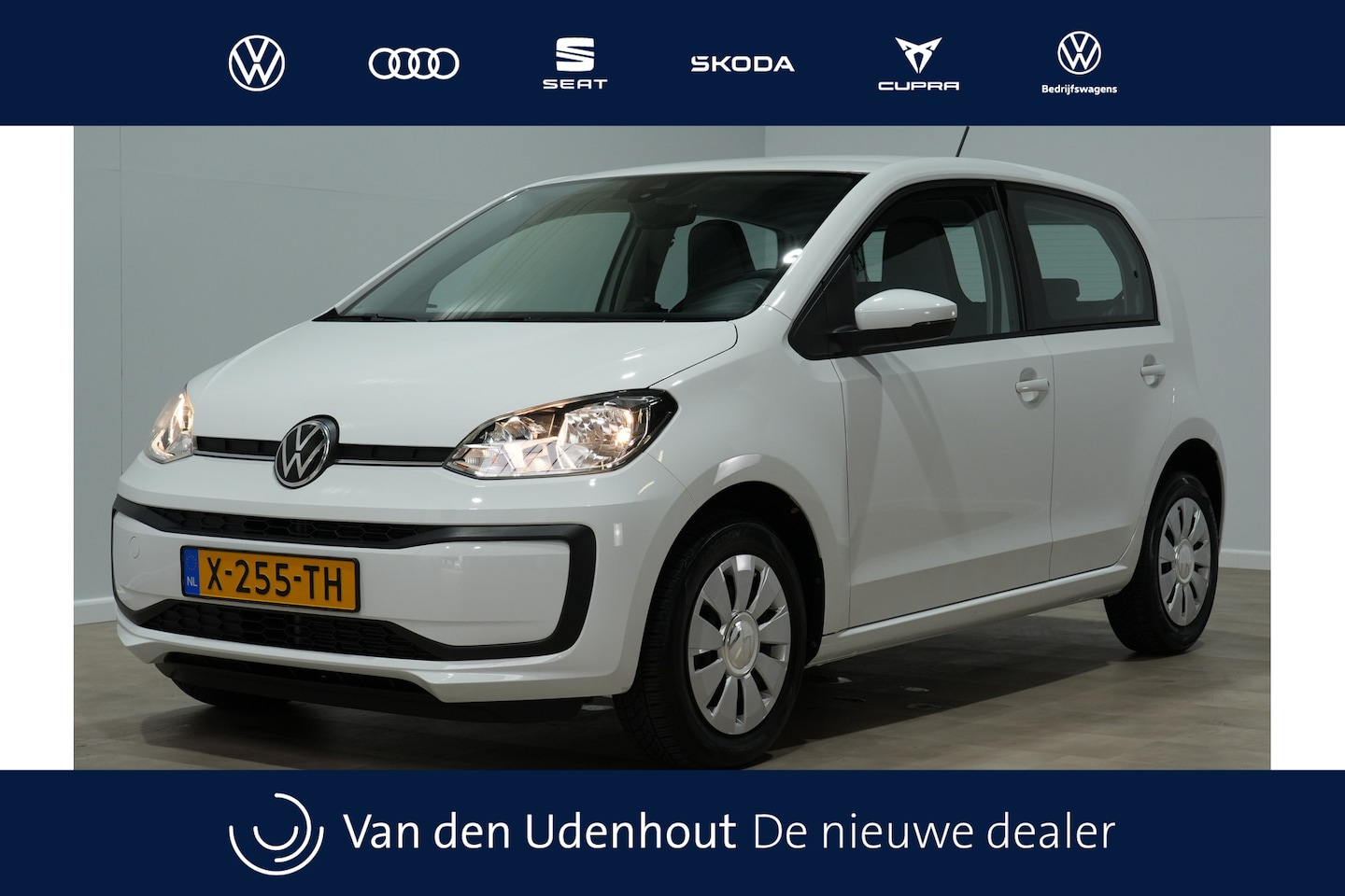Volkswagen Up! - 1.0 60pk Airco Bluetooth Appverbinding DAB tag 132 - AutoWereld.nl