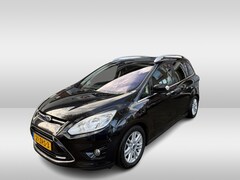 Ford Grand C-Max - 1.6 EcoBoost Titanium | Panoramadak I trekhaak I winterbandenset |