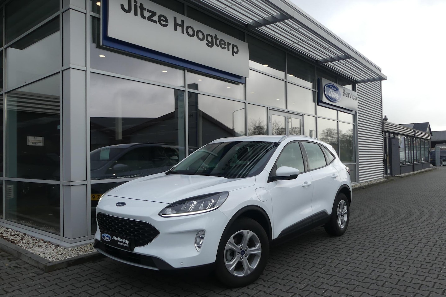 Ford Kuga - 2.5 PHEV Cool & Connect WINTER PACK, CRUISE, CLIMA, NAVI, PDC V&A, APPLE CARPLAY/ANDROID A - AutoWereld.nl