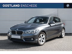 BMW 1-serie - 118i Executive Sport Line Automaat / Sportstoelen / LED / Cruise Control / Navigatie