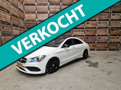 Mercedes-Benz CLA-Klasse - 180 Blue Efficiency Business AMG Panoramadak Clima Cruise 18"LM