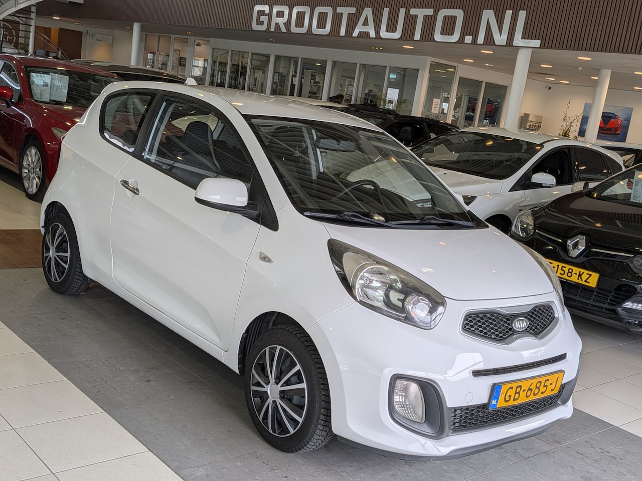 Kia Picanto - 1.0 CVVT Airco Airco, Stuurbekrachtiging - AutoWereld.nl