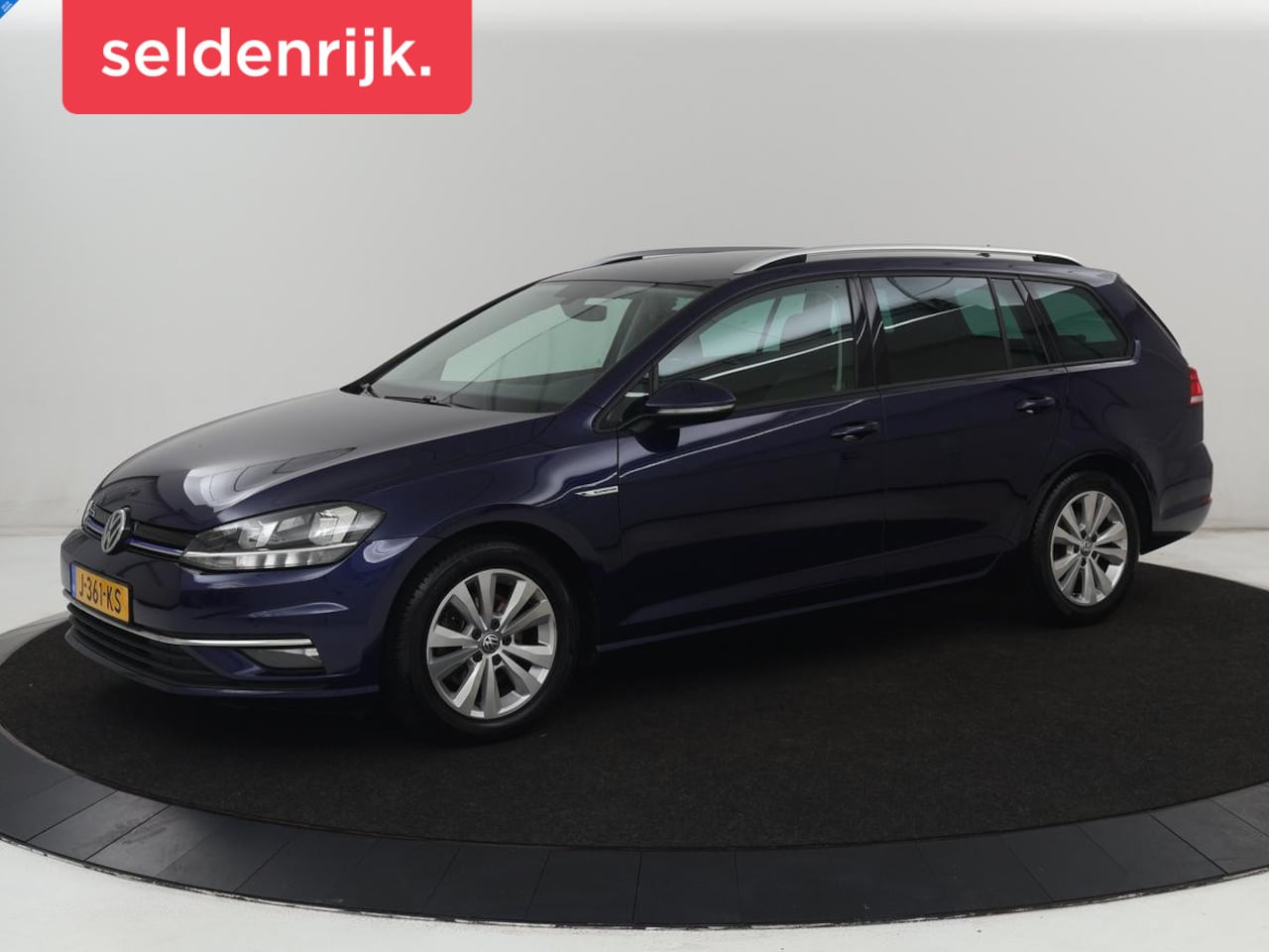 Volkswagen Golf Variant - 1.5 TSI Comfortline Business | Adaptive Cruise | Massage | Camera | Carplay | Stoelverwarm - AutoWereld.nl