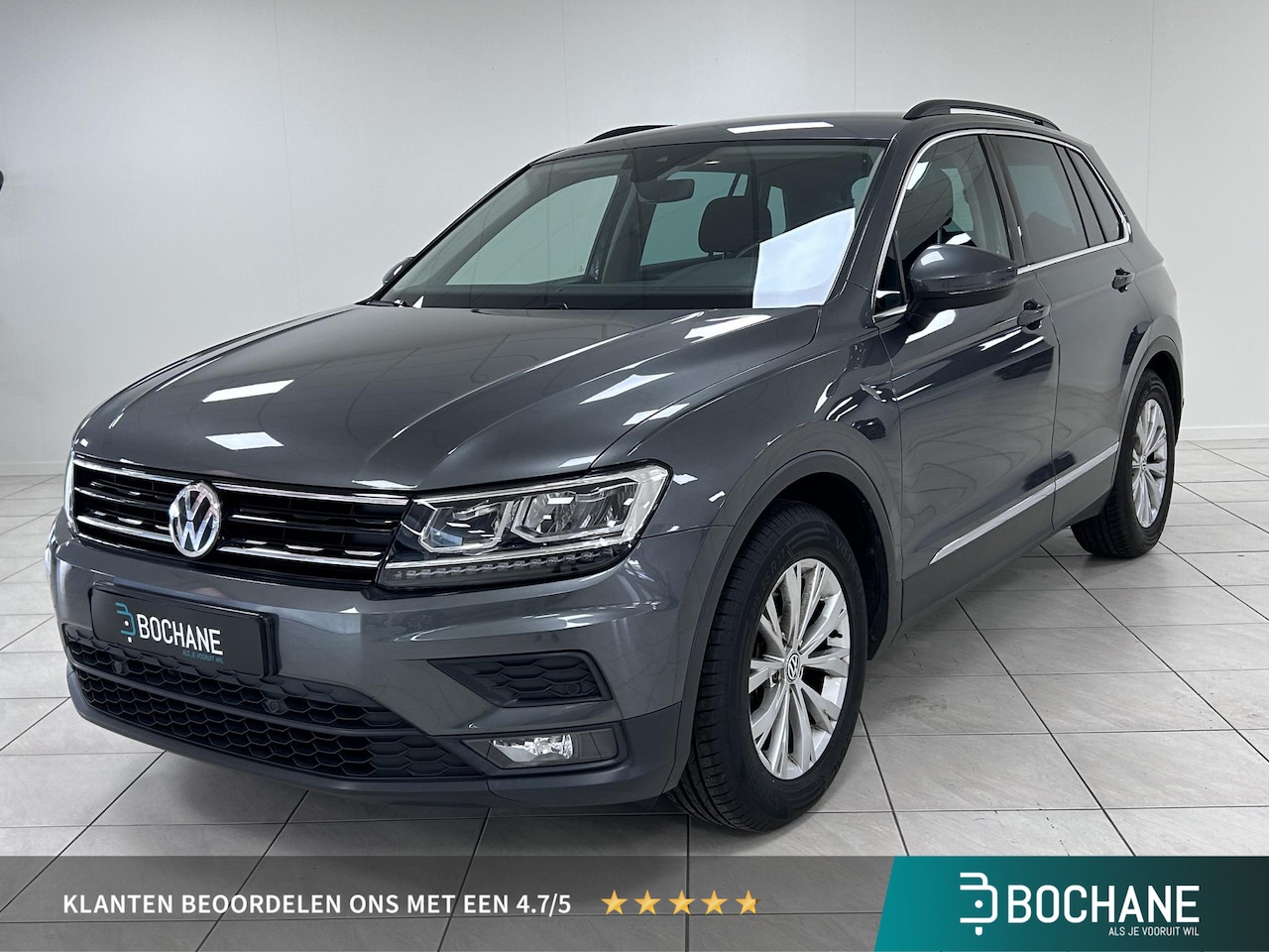 Volkswagen Tiguan - 1.4 TSI ACT Comfortline Business UITKLAPBARE TREKHAAK | NAVIGATIE | PARKEERSENSOREN VOOR-E - AutoWereld.nl