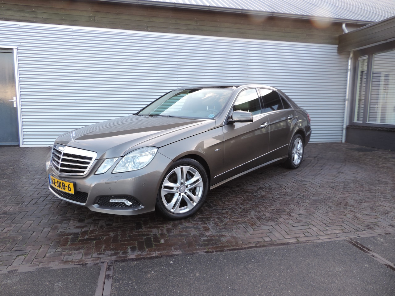 Mercedes-Benz E-klasse - 350 CGI Avantgarde panoramadak - AutoWereld.nl