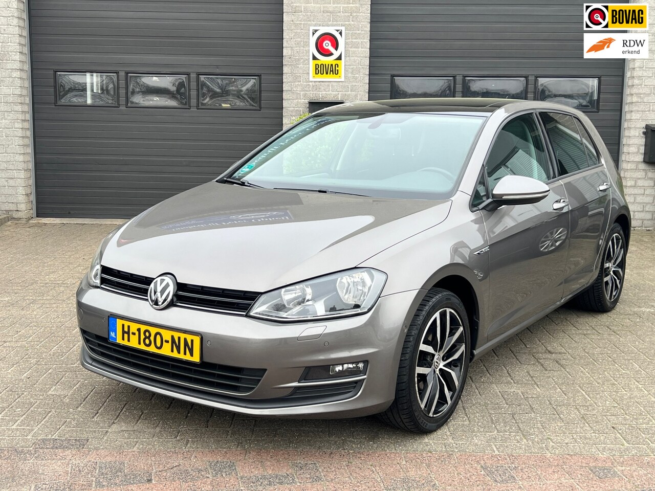 Volkswagen Golf - 1.4 TSI Business Edition R *Garantie*Pannodak* - AutoWereld.nl
