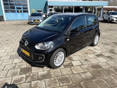 Volkswagen Up! - 1.0 high up BlueMotion
