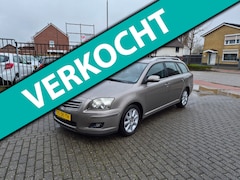 Toyota Avensis Wagon - 2.0 VVTi Luna