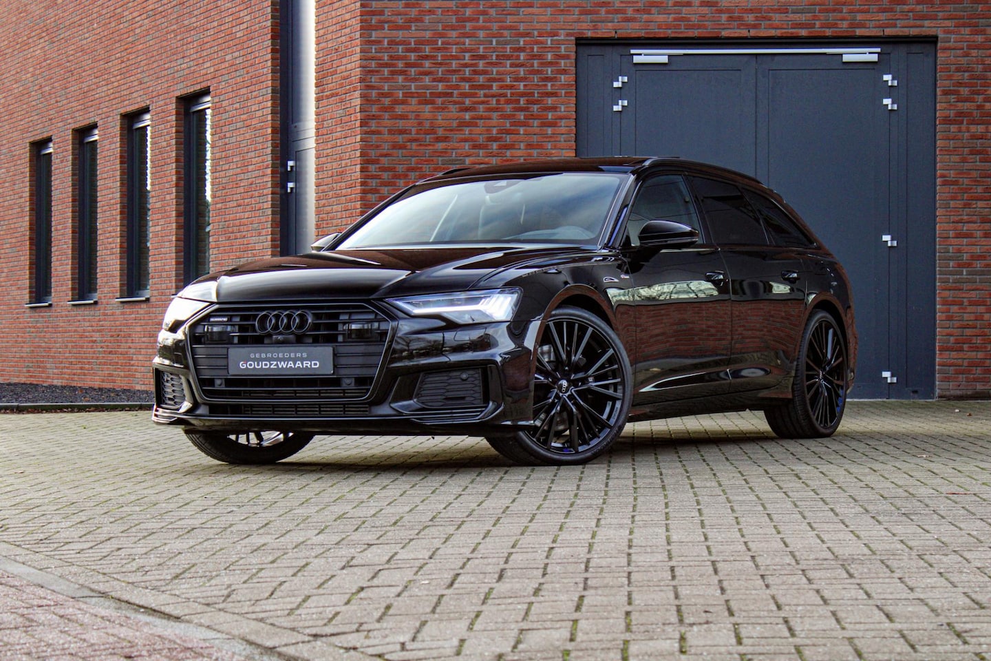 Audi A6 Avant - 55 TFSI e quattro Competition | Nachtzicht | Pano | B&O | Carbon | HUD | RS-zetels - AutoWereld.nl