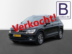 Volkswagen Tiguan - 2.0 TSI 4Motion Sound /Pano/Camera/DigiDash/Trekh/Carplay/Cruise/