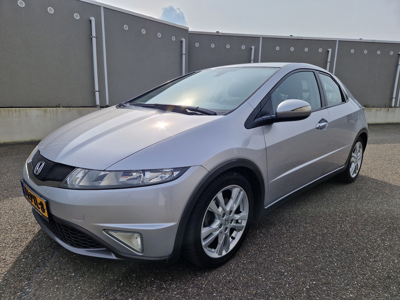Honda Civic - 1.8 Sport 1.8 Sport - AutoWereld.nl