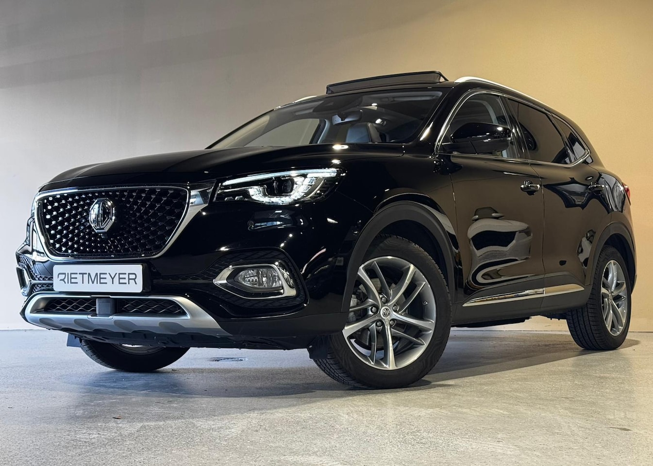 MG EHS - 1.5 TGDI Luxury |Pano |360° |Trekhaak |Stoelverw. |Sfeer |Elektr. stoel |Leder |Keyless |A - AutoWereld.nl