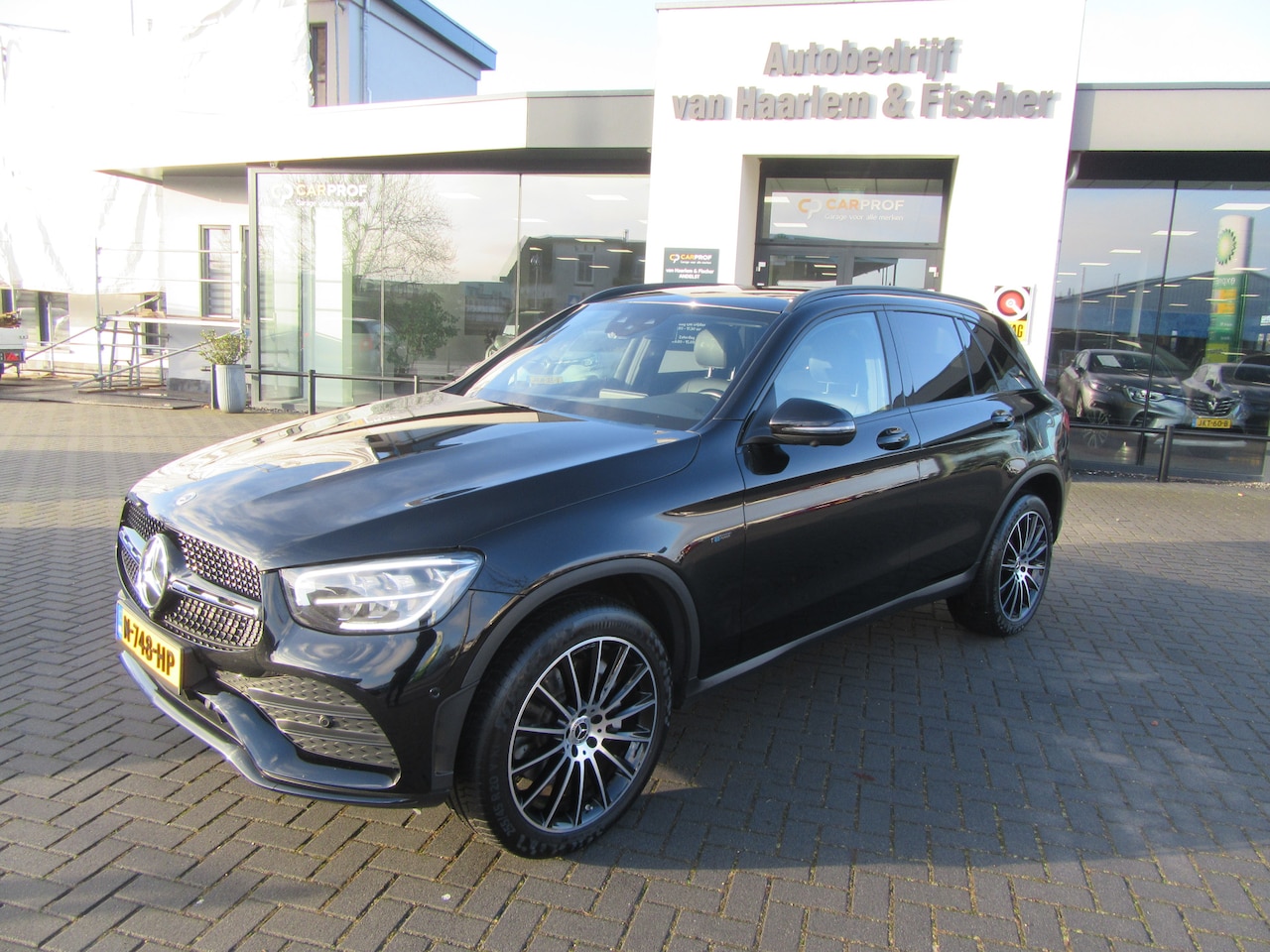 Mercedes-Benz GLC-klasse - 300e 4MATIC Plug In AMG, 360 Camera, Dak - AutoWereld.nl