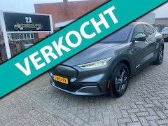 Ford Mustang Mach-E - Extended RWD 98 kWh STUURVERWARMING STOELVERWARMING GROOT SCHERM