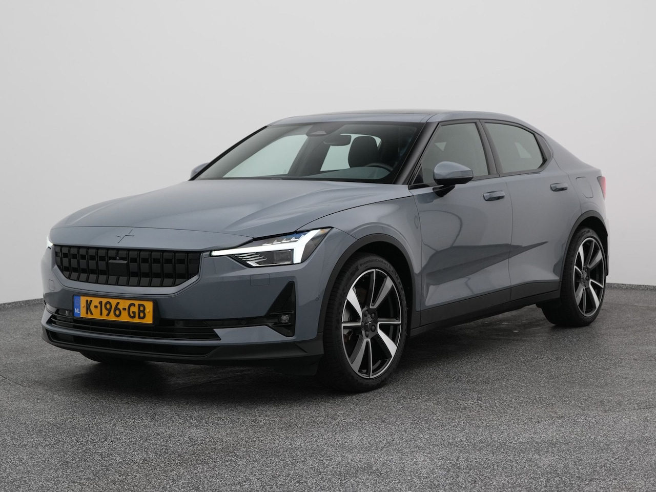 Polestar 2 - Long Range Dual Motor Launch Edition 78kWh | PANO | 360° | H&K | ADAPTIVE | STOEL- EN STUU - AutoWereld.nl