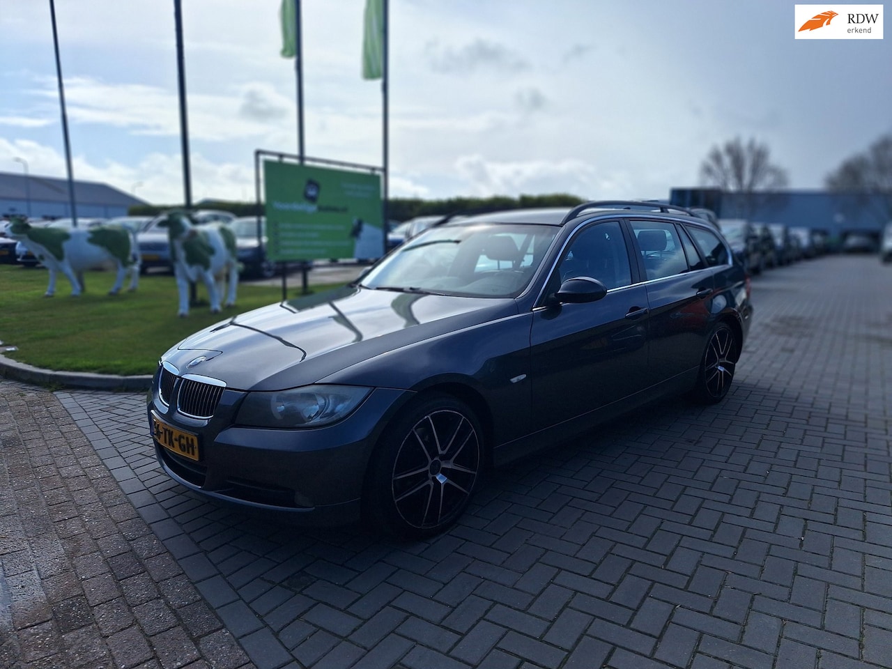 BMW 3-serie Touring - 325i High Executive / Zeer comfortabel / APK november 2026 - AutoWereld.nl