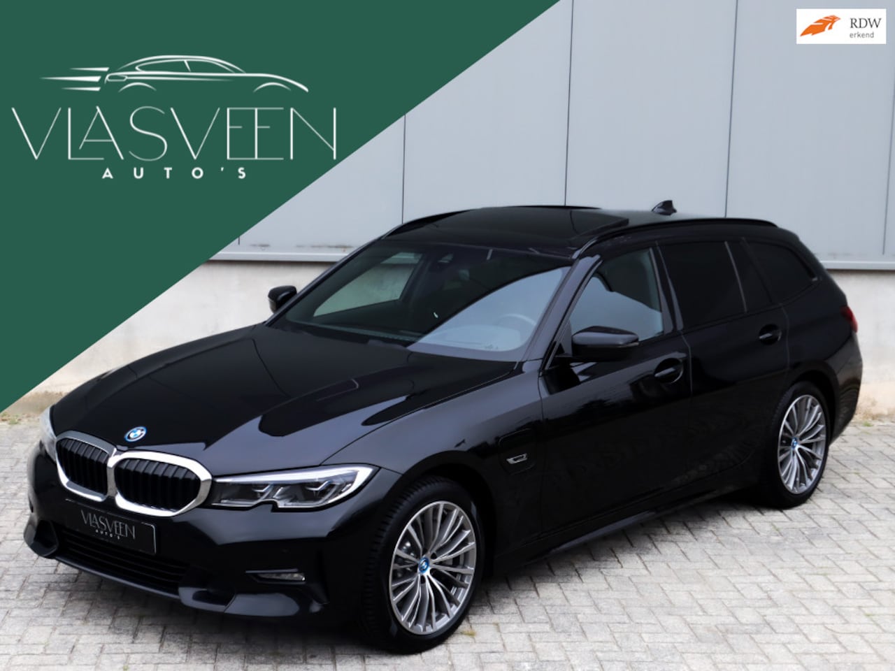 BMW 3-serie Touring - 330e Sport Line, Pano, Led, inc BTW - AutoWereld.nl