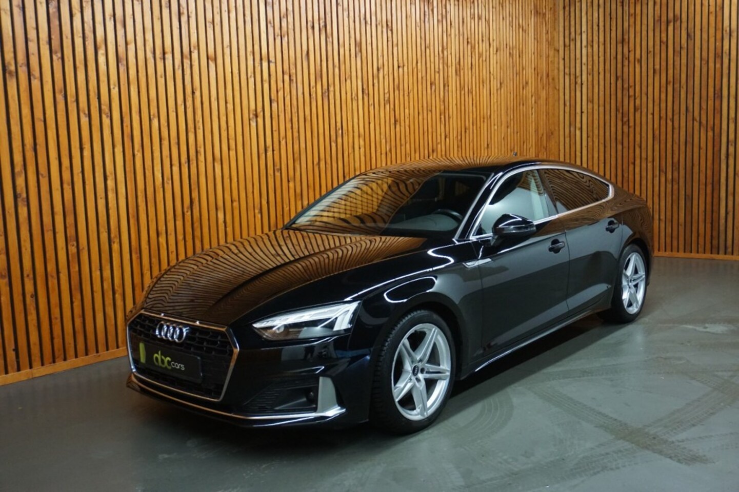 Audi A5 - 35 TFSI ADVANCED EDITION AUTOMAAT CLIMA / NAVI - AutoWereld.nl