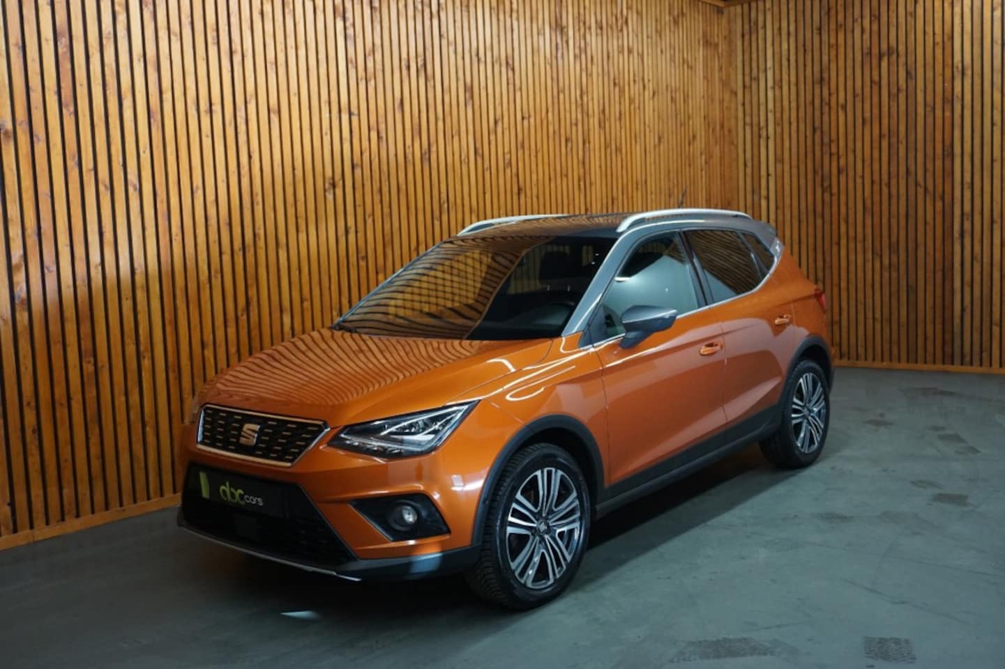 SEAT Arona - 1.0 TSI XCELLENCE AUTOMAAT / CLIMA / NAVIGATIE - AutoWereld.nl