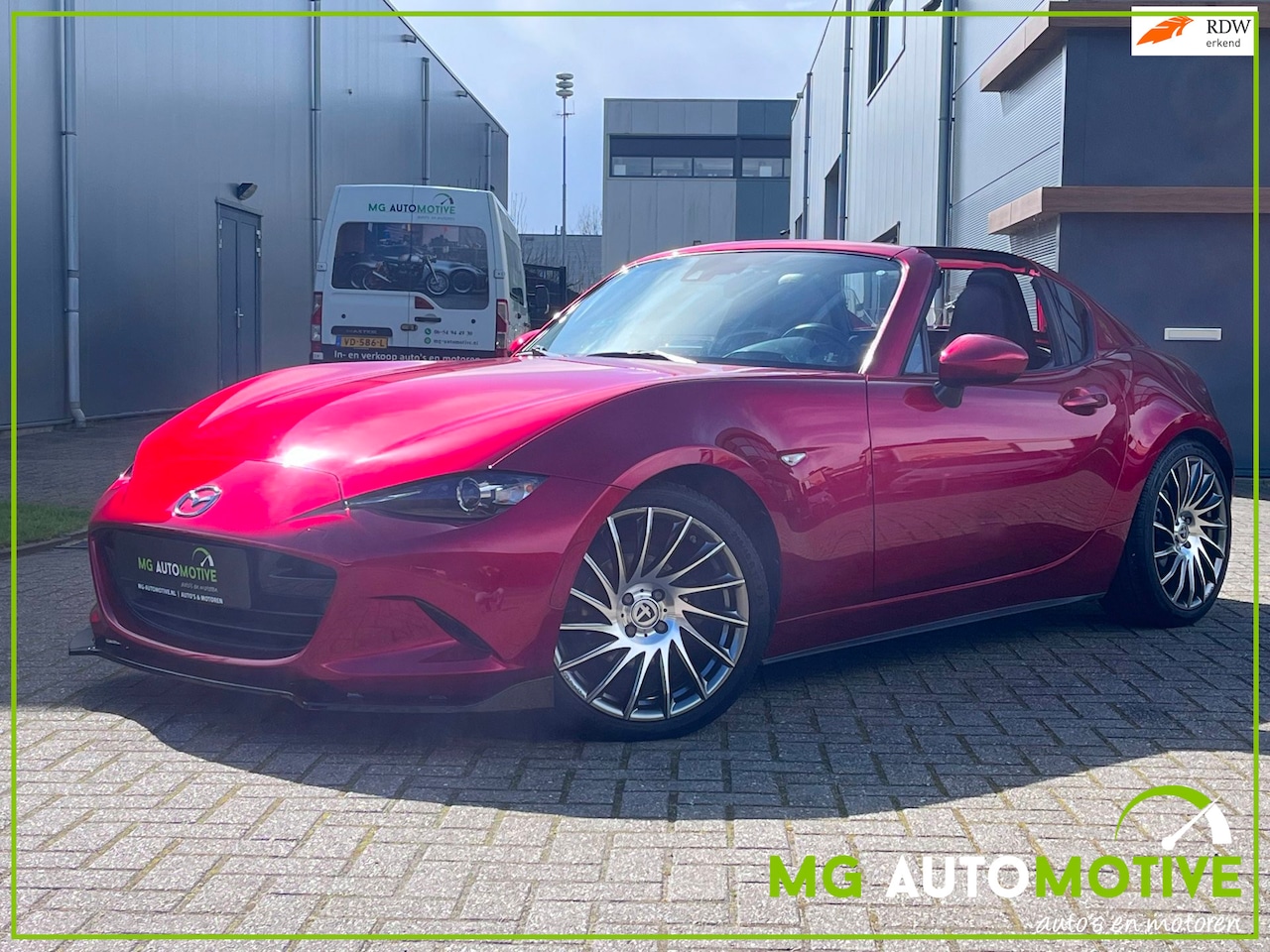 Mazda MX-5 RF - 1.5 SkyActiv-G 131 GT-M | Leder | Climate | SOUL RED!! - AutoWereld.nl