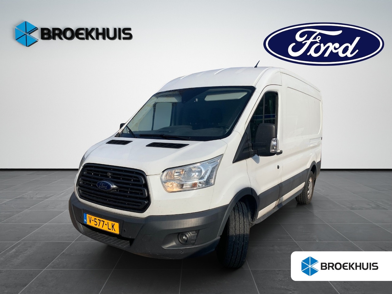 Ford Transit - 350 2.0 TDCI L2H2 Trend 170pk | 3500KG Trekgewicht | Trekhaak | Navigatie | Camera - AutoWereld.nl