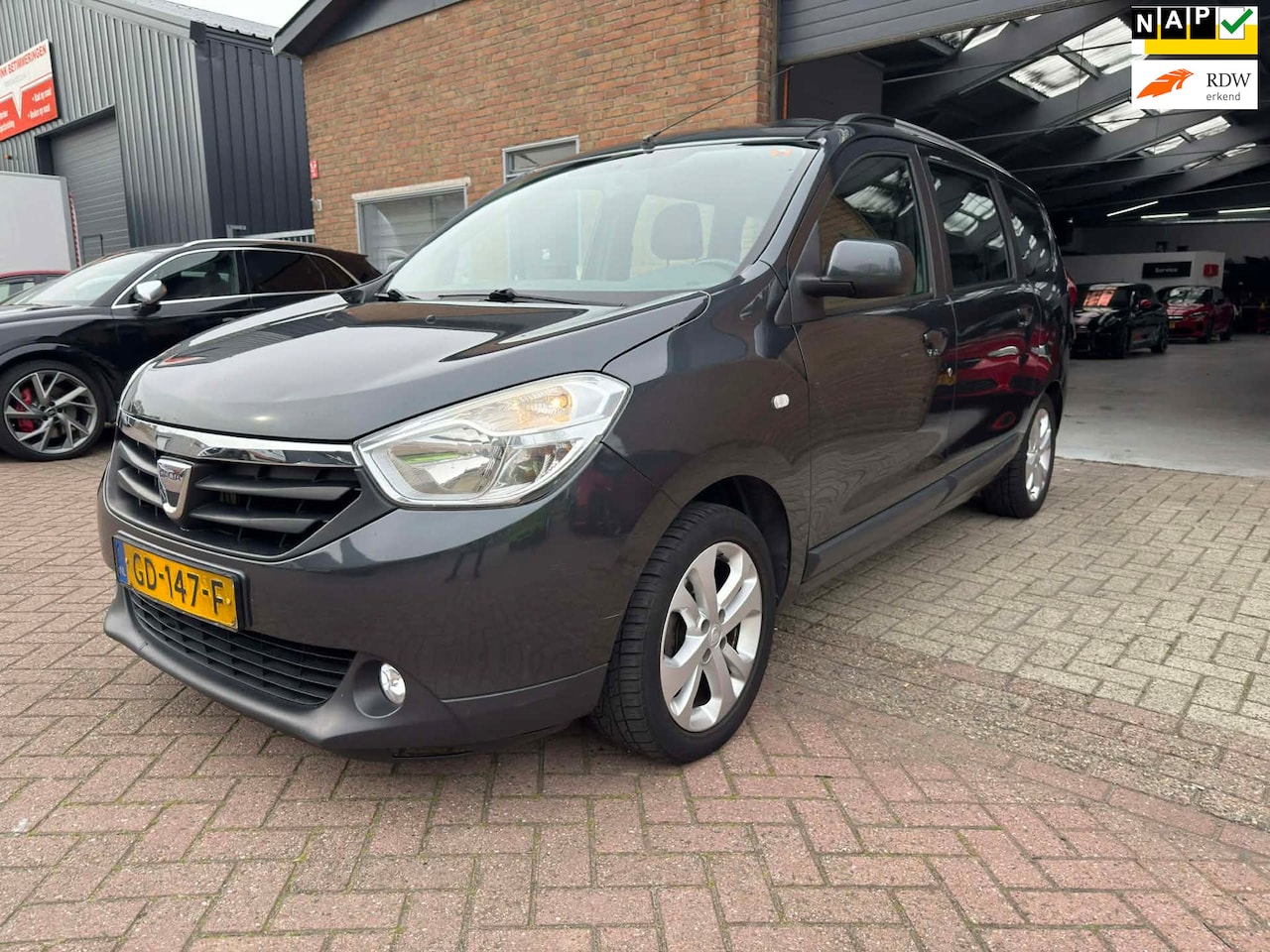 Dacia Lodgy - 1.2 Tce Prestige 7p. 1.2 TCe Prestige 7p. - AutoWereld.nl